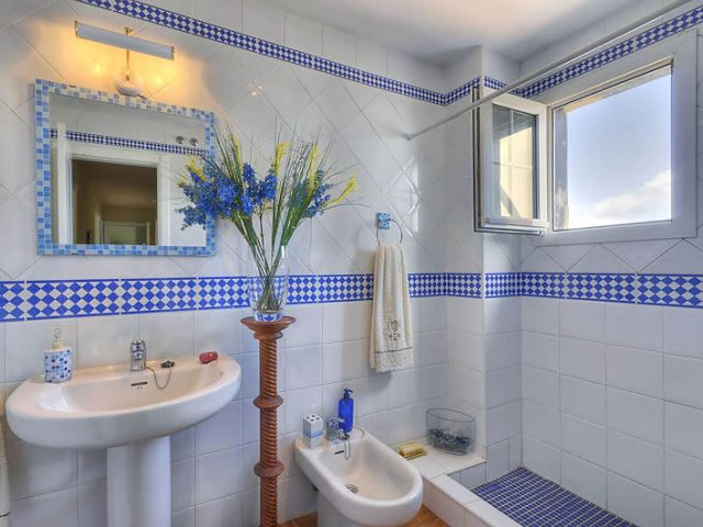 安全で美味しい水を守るための家庭用浄水器の選び方と賢い使いこなし術